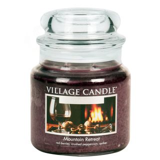 Village Candle Stredná vonná sviečka v skle Mountain Retreat 397g - Víkend na horách