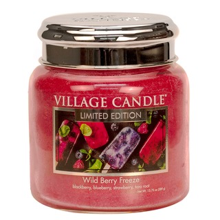 Village Candle Sviečka strednej vône v divokej bobule zmrazí 397g